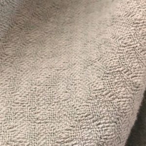 Meet your Posher, Leslie